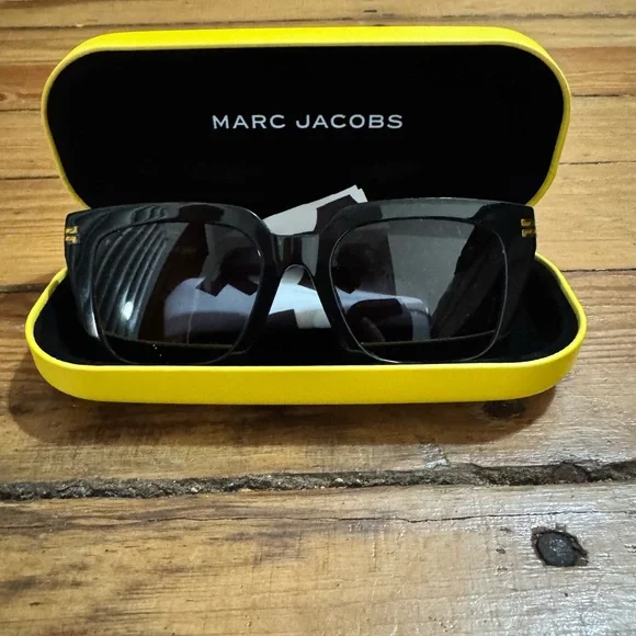 Marc Jacobs Grey Shaded Square Ladies Sunglasses MJ 1083/S 0807/9O 52 - Picture 3 of 6
